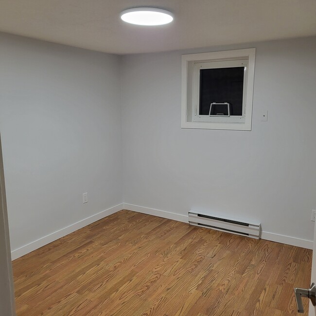 Photo - 2945 Quadra St Unit 1