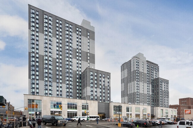 Photo - Archer Green