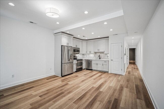 Photo - Modern 2BR 2BA Apartment in Columbia Heights