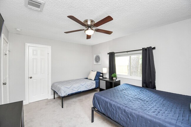 Photo - 21722 Forest Glade Dr