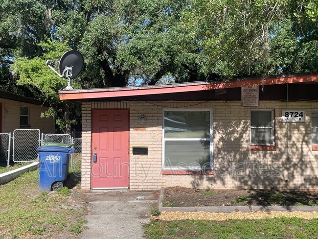 Building Photo - 8722 N 48th St Unit A