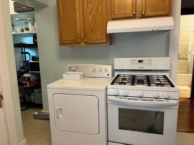 Photo - 45 Child St Unit 2