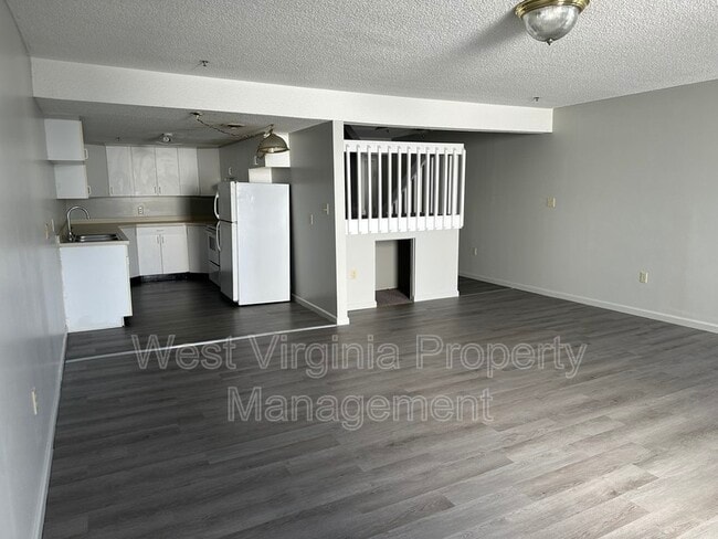 Photo - 104 N 8th St Unit 204