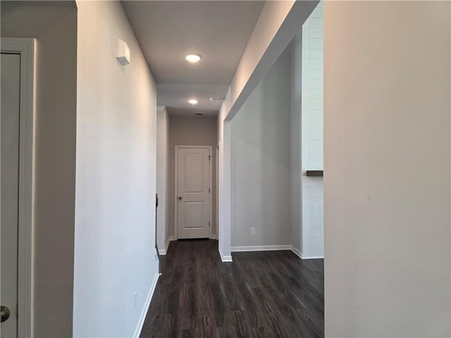 Photo - 76 Honeydew Ln