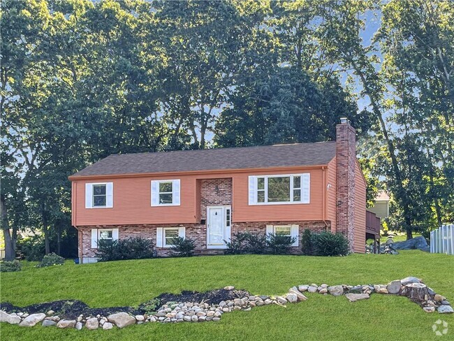 Building Photo - 60 N Cobble Hill Rd Rental