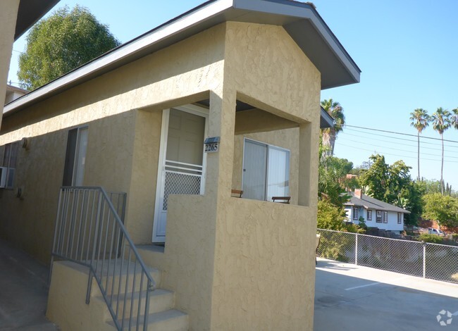 Building Photo - 2265 Ewing St Rental