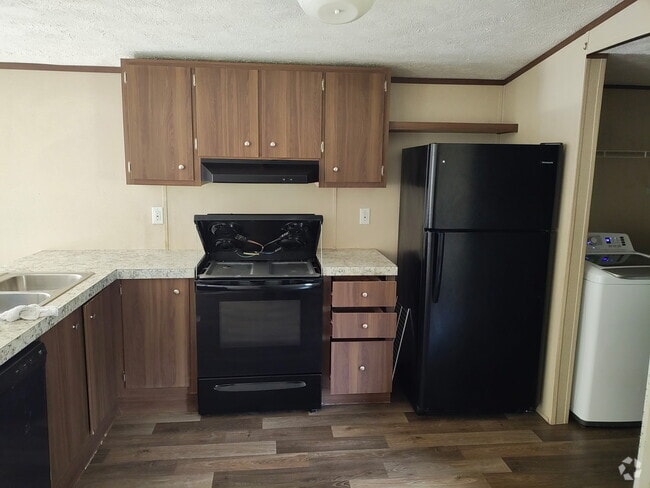 Building Photo - 2161 Grand Prix Dr Rental