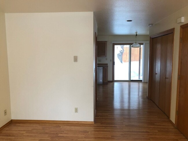 Photo - 2 Bed/1.5 Bath Apartment in NE Bend - Neil... Unit 1