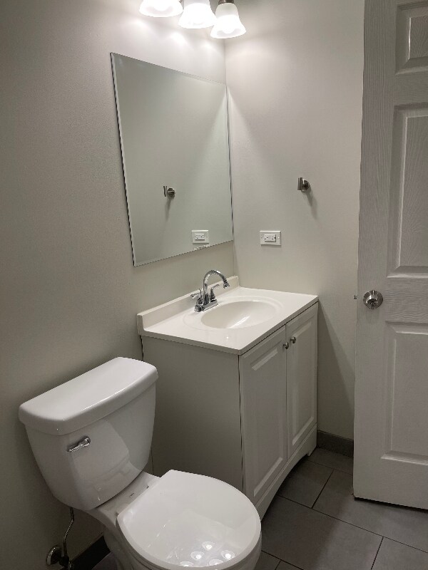 Photo - 2736 N Laramie Ave Unidad #1