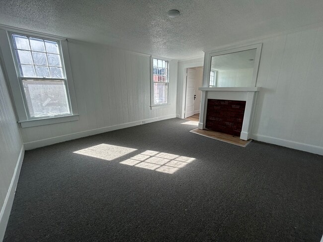 130 E Franklin St Unit 130 Franklin St. Apt. A