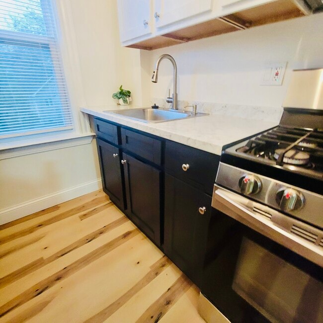 Photo - 19 Vale St Unit #2