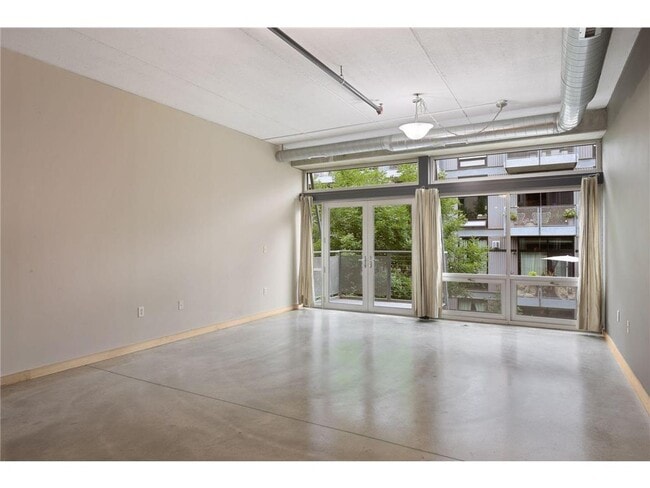 Photo - 710 N 4th St Unidad 312