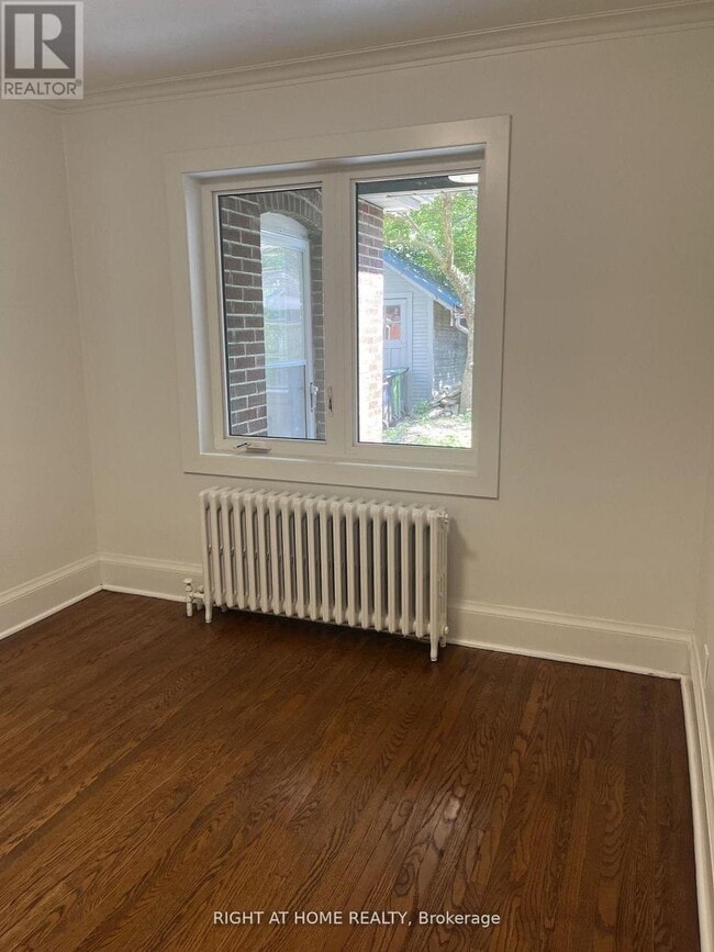Photo - 55 Beresford Ave