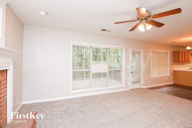 Photo - 2684 Conifer Green Way