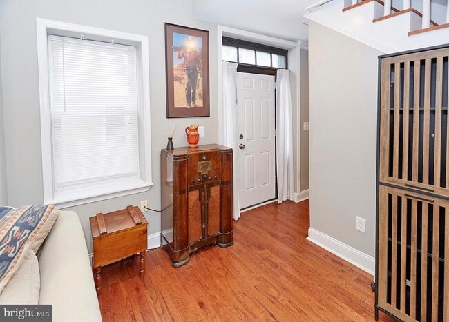 Photo - 112 S Calhoun St