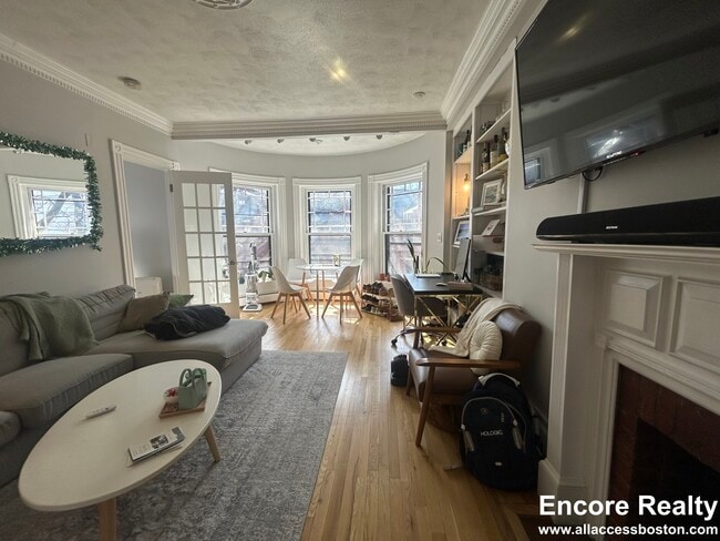 Photo - 439 Marlborough St Unidad 31