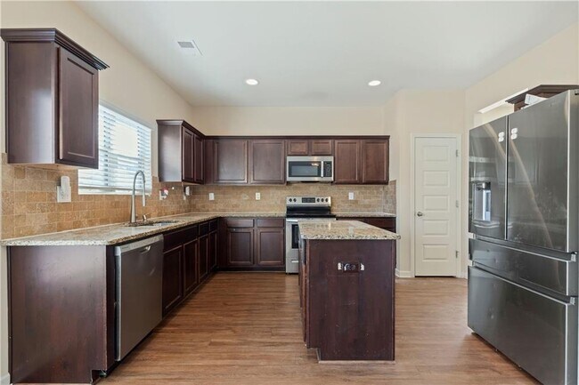 Photo - 3266 Cedar Crest Way