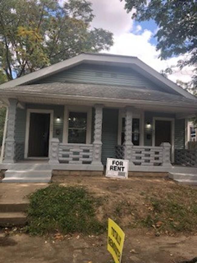 Building Photo - 239 N Tacoma Ave