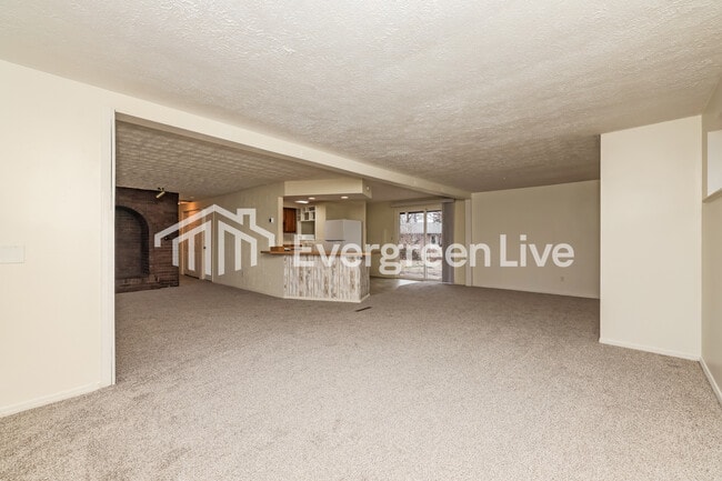 Photo - 6282 Old Troy Pike