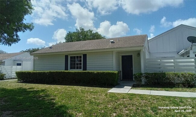 Photo - 13764 SW 149th Cir Ln