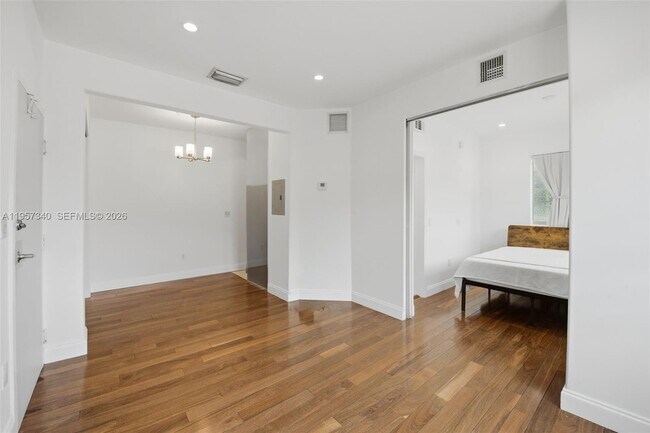 Photo - 526 15th St Unit 17