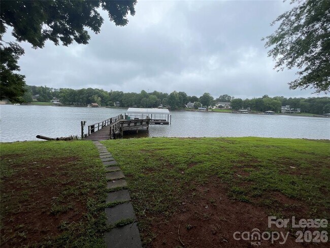 Photo - 447 Kemp Rd