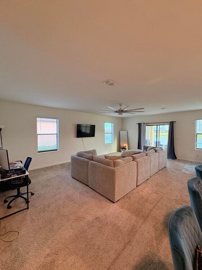 Photo - 5619 Delight Dr