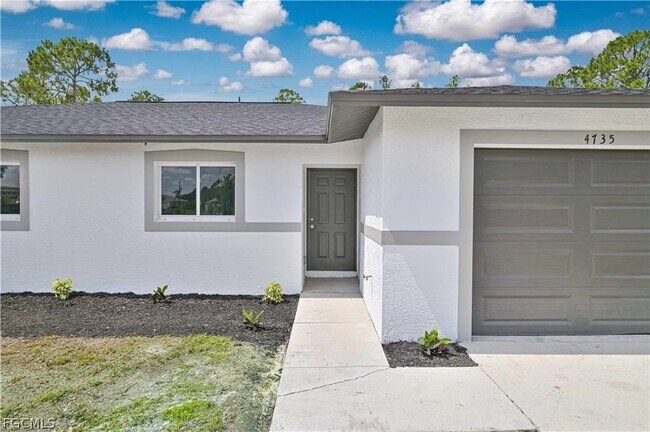 Photo - 4735 28th St SW