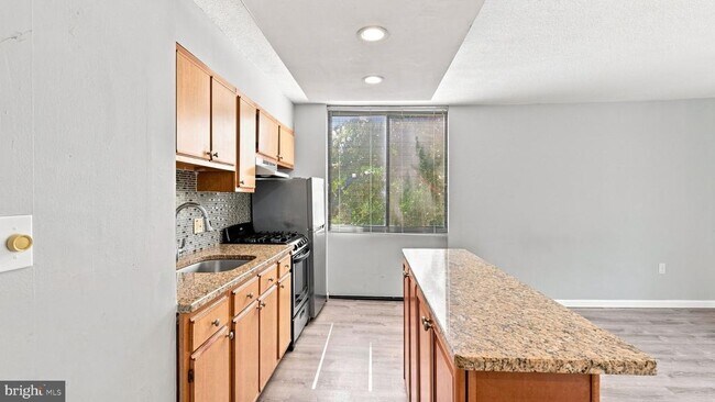 Photo - 801 Yale Ave Unidad 104