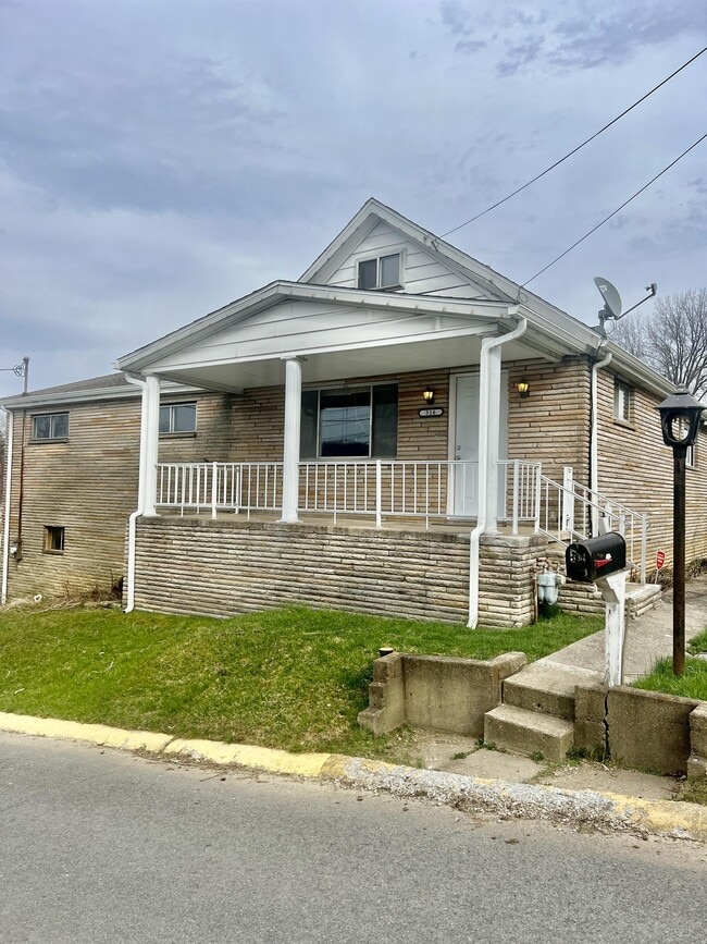 Building Photo - 516 Kensington Ave