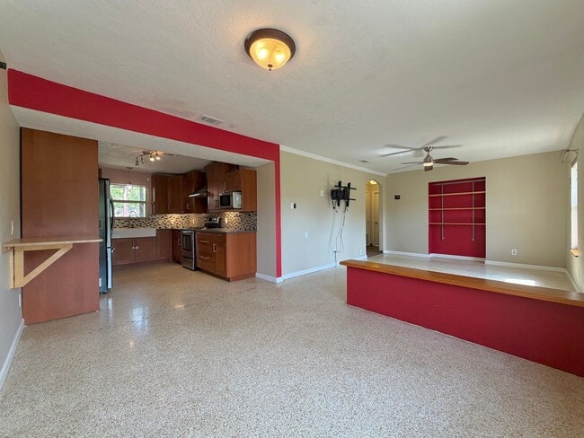 Photo - 7103 Twin Crest Dr