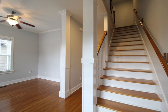 Photo - 3 Bedroom 2.5 Bath In Kansas City, Kansas