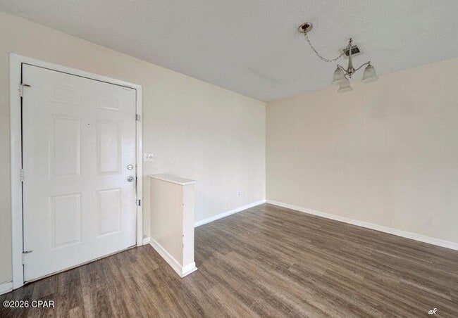 Photo - 306 Sukoshi Dr