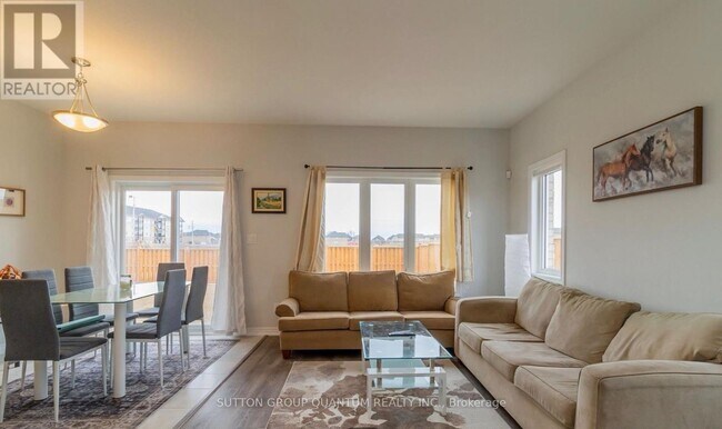 Photo - 45 Sycamore St