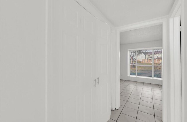 13517 Castilian Dr Unit 1