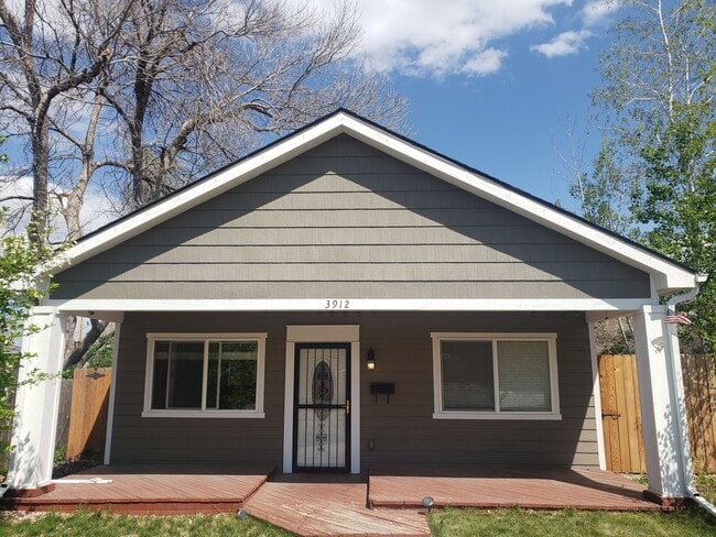 Building Photo - 3912 S Pearl St Rental