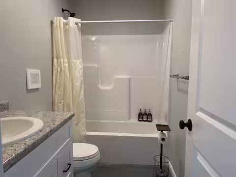 Photo - 364 Buxton Rd