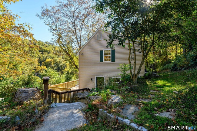 Photo - 54 Farview Dr