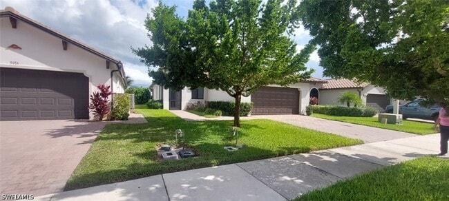 5020 Arancia Ln