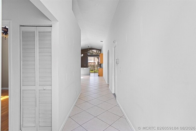 15250 SW 49th Ct