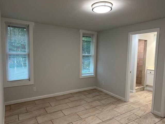 Photo - 5342 Robin Trail