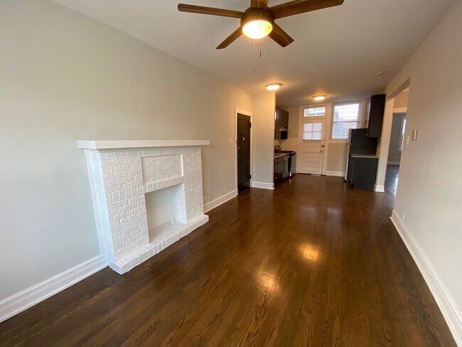5632 N Ashland Ave