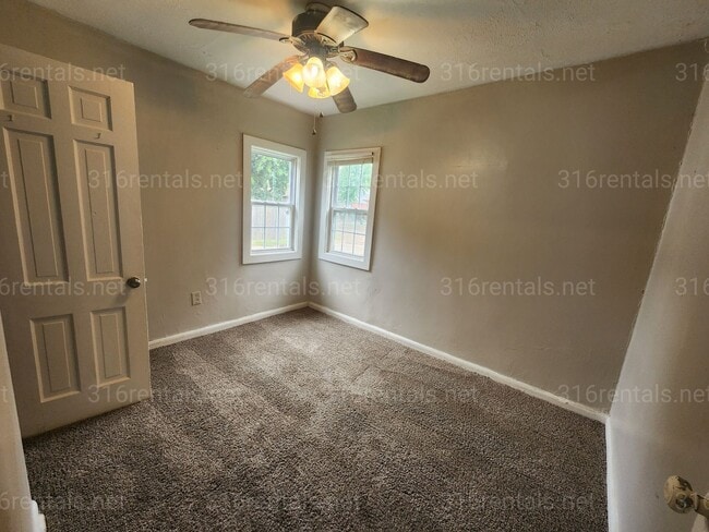 Photo - 1813 Woodland N Unit 1815 N Woodland Ave
