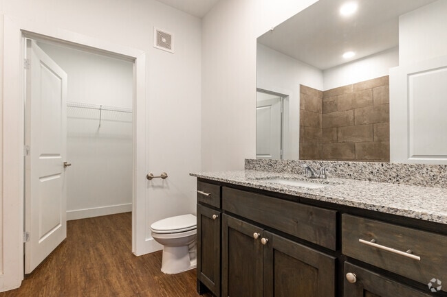 1BR, 1BA - 725SF - Burnett Trail Apartments