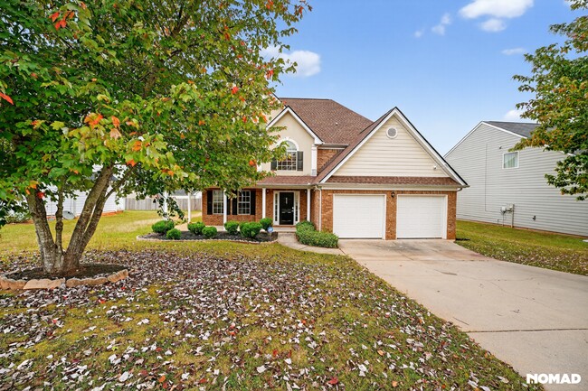 Photo - 395 Lamont Ln