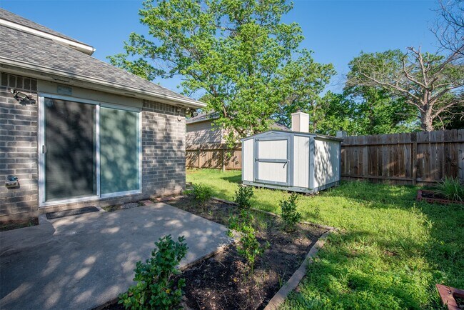 Photo - 6930 Haven Creek Dr