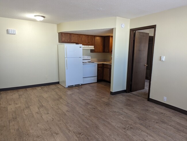1200-1360 1 bedroom unit