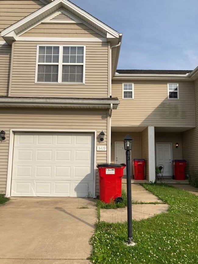 3-Bedroom Townhome Available This July! - 3-Bedroom Townhome Available This July!