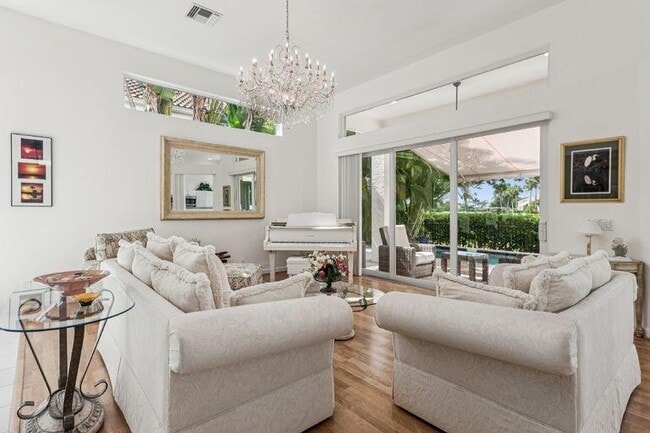 Photo - 119 Coral Cay Dr