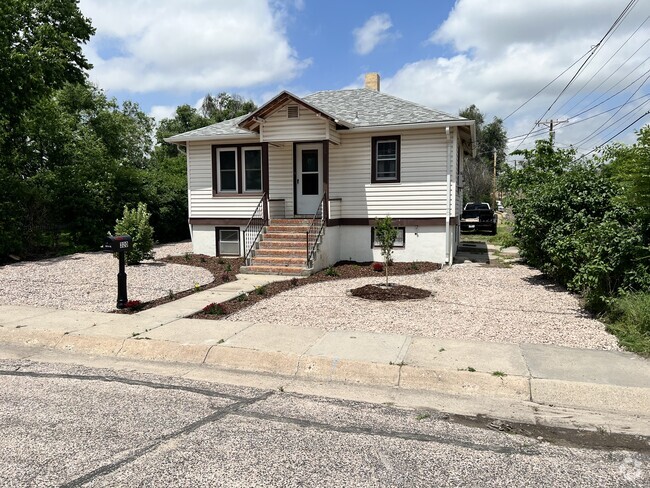 Building Photo - 320 W 26th Ave Rental